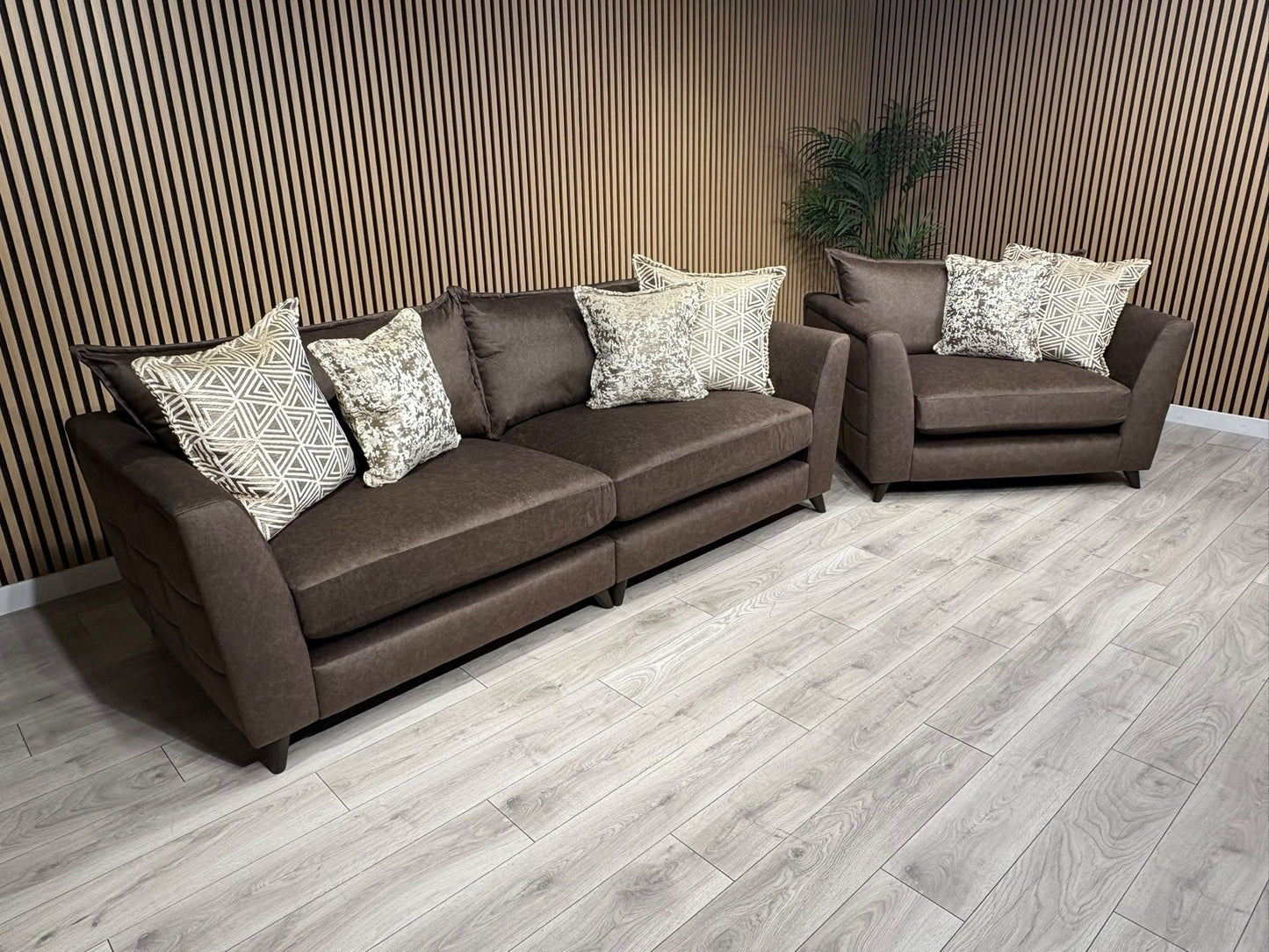 Ashley Manor SAN MATTEO 4 Seater Sofa + Love Chair Set - RRP £5290