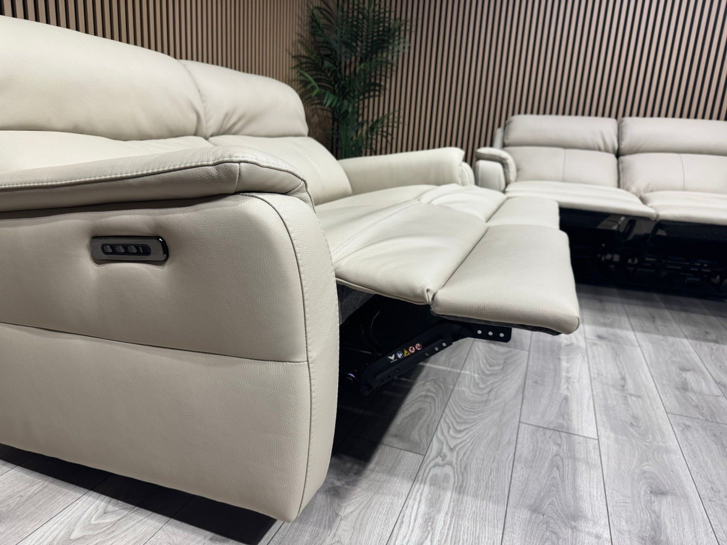 F. Village Nicoletti VITO Leather 3 + 2 Seater Power Recliner Sofas - RRP £7,190