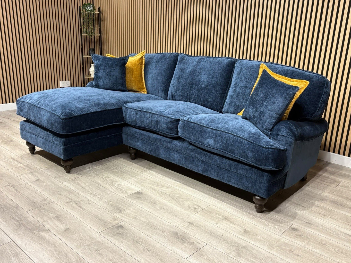 Laura Ashley HERITAGE Style Fabric 3 Seater Chaise Sofa - RRP £2,800