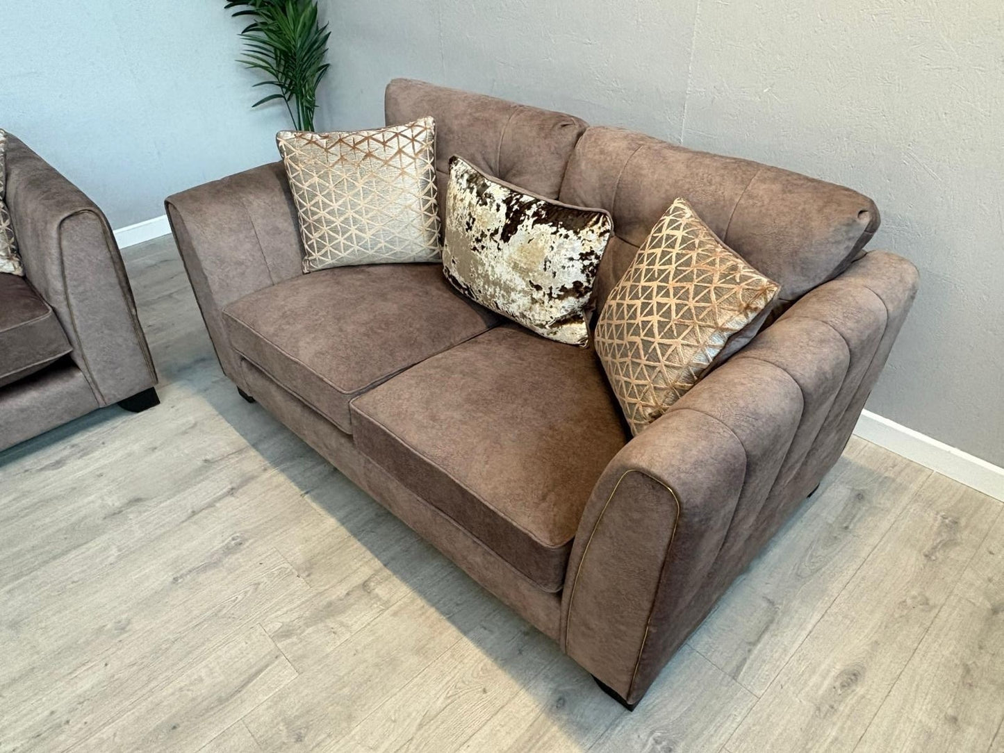 Furniture Village ARIANA / MARIAH Fabric 4 + 2 Seater Sofa Set - RRP £3,690