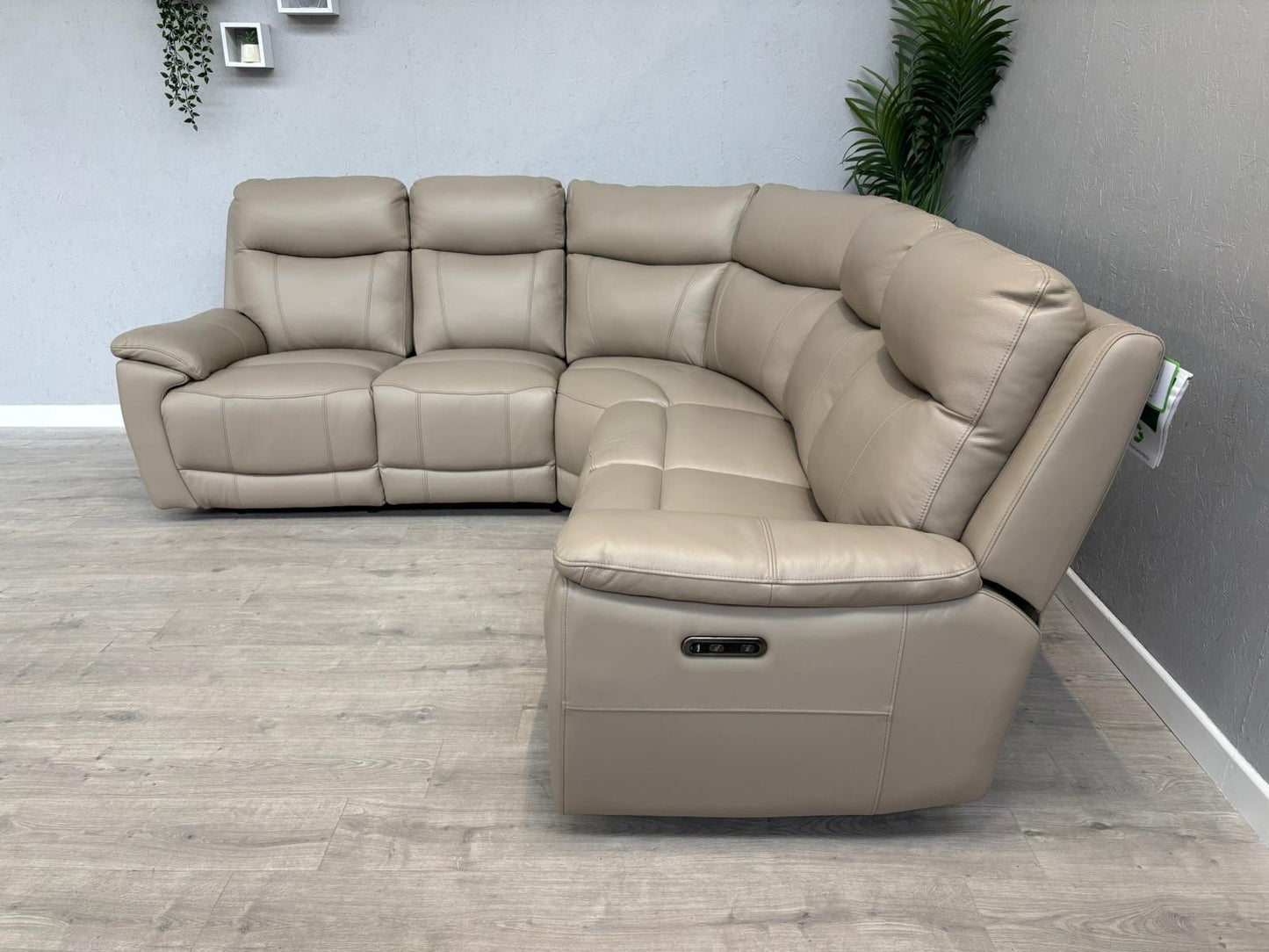 Furniture Village - SLOANE Leather Large Power Recliner Corner Sofa - RRP £1,995