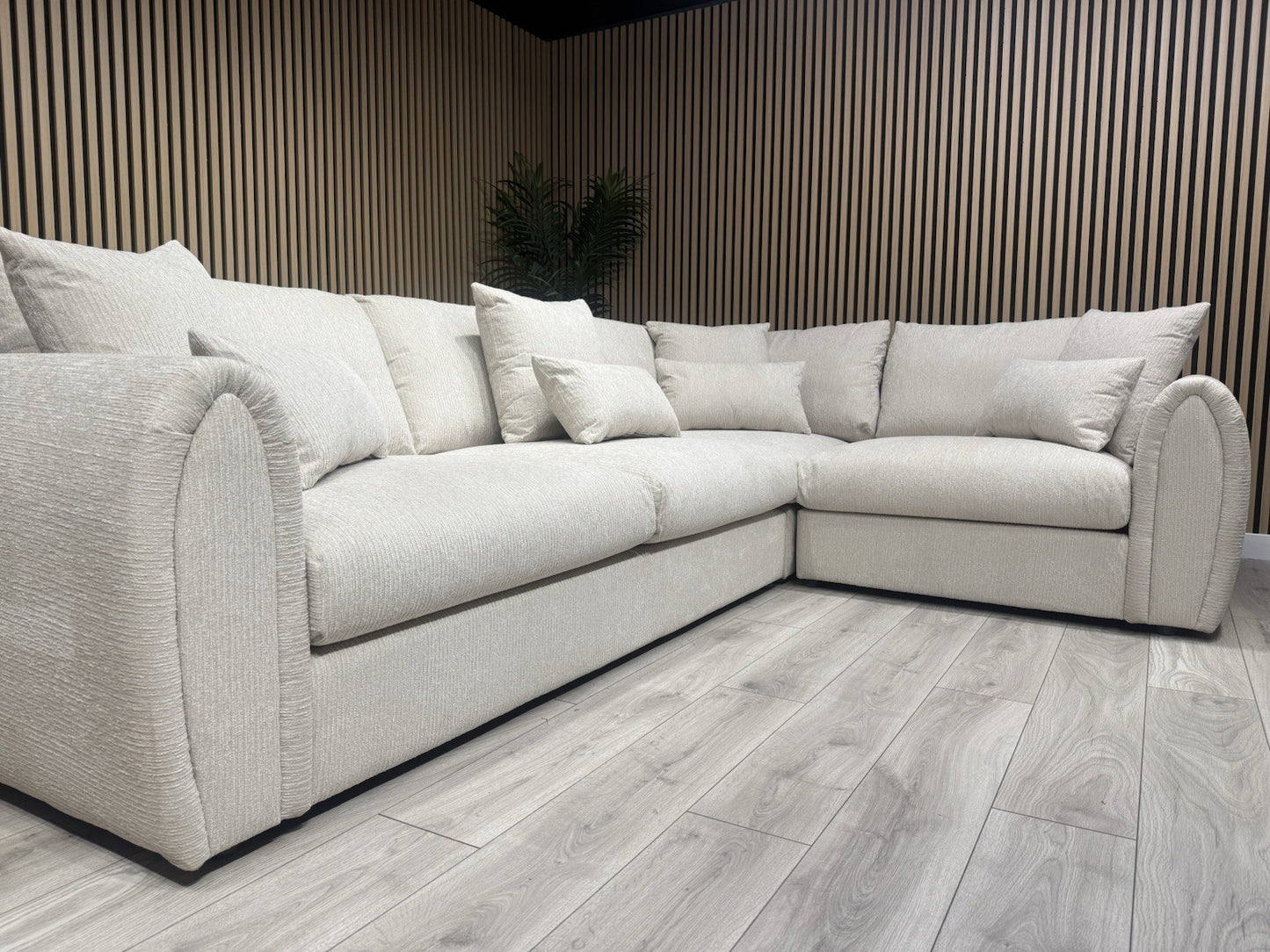 Sofology MARBLE ARCH Style Fabric RHF Corner Sofa, Cream - RRP £3,599