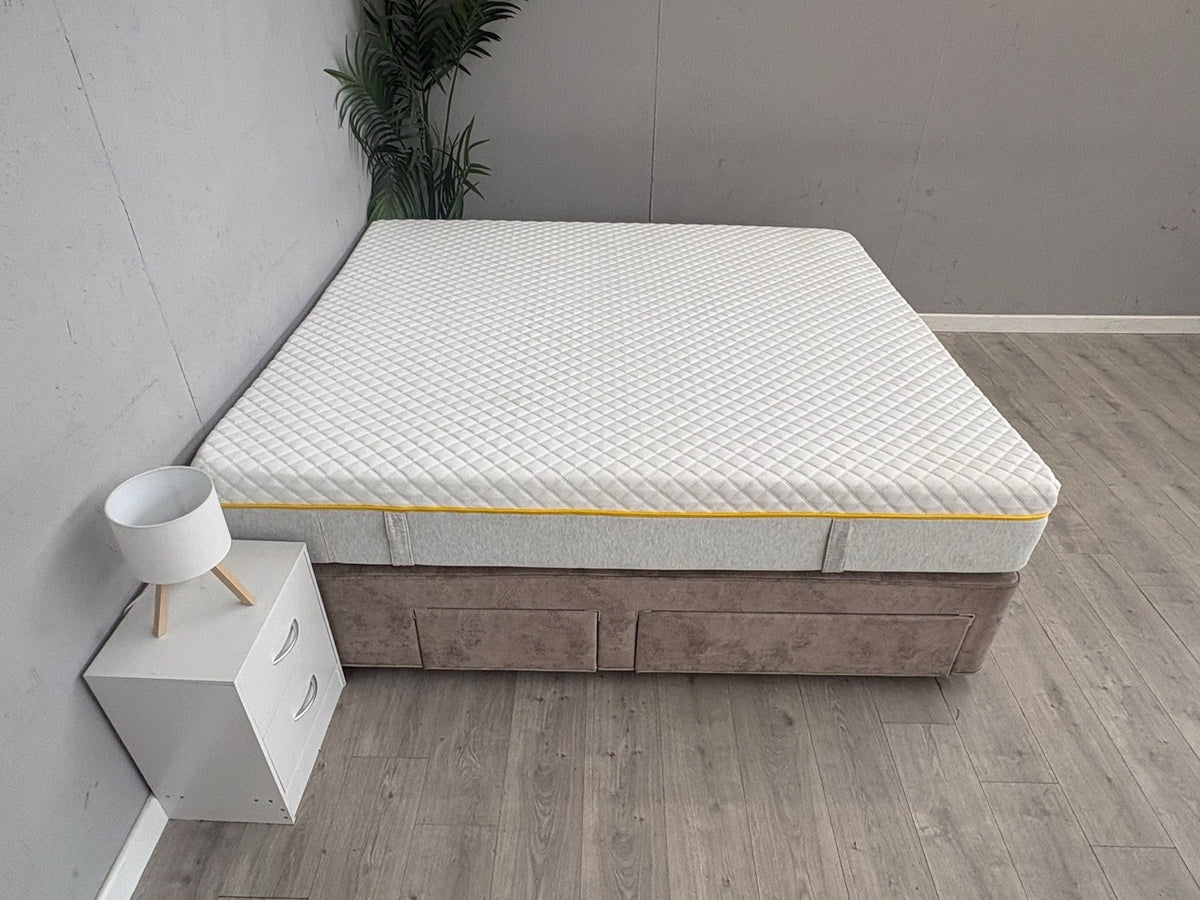 EVE The Premium Hybrid 6ft Superking Mattress, Medium / Firm - RRP £1,299
