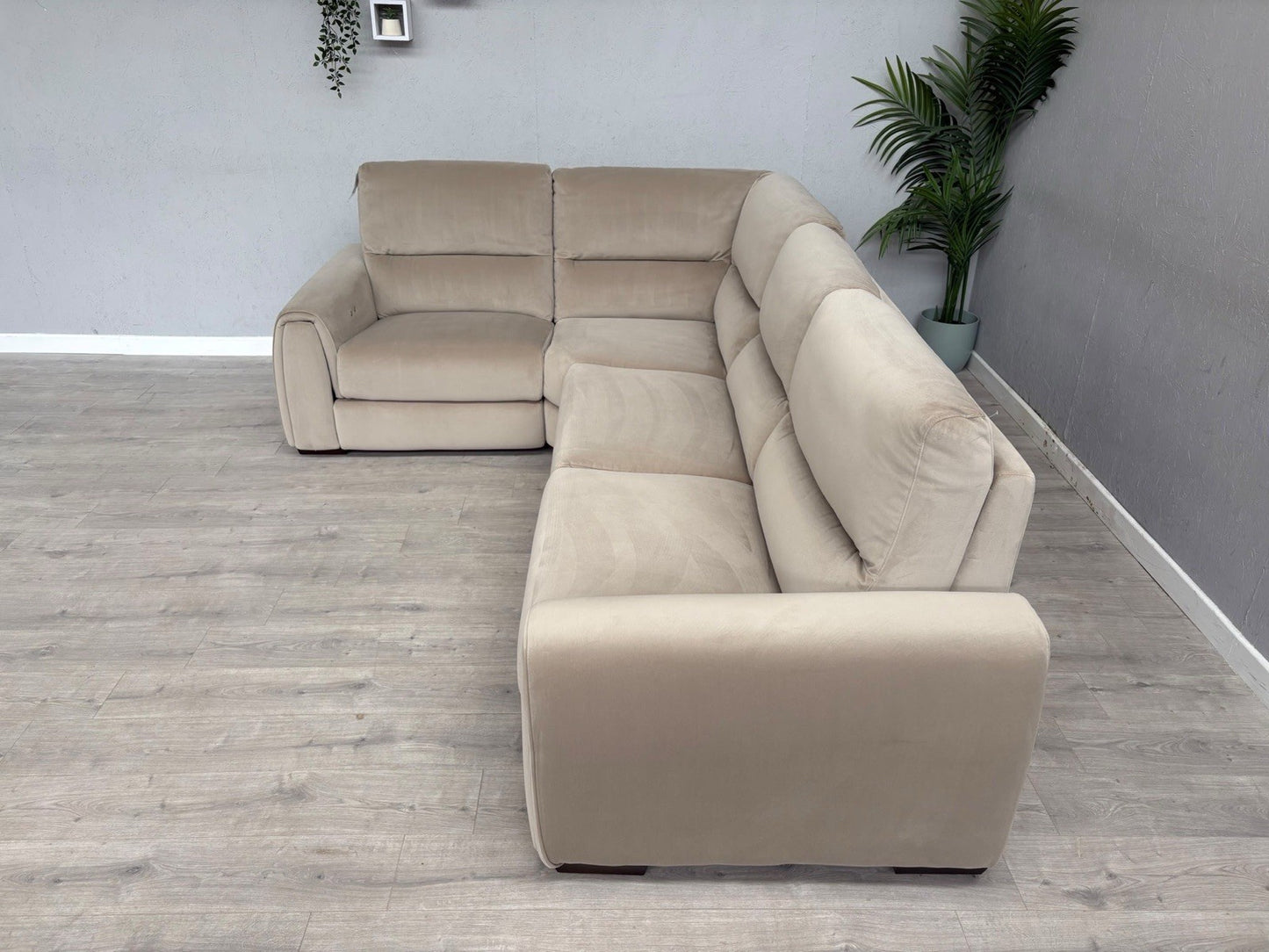 F.V Flex LHF Corner Sofa Bed with Power Recliner & Storage Arms - RRP £2945
