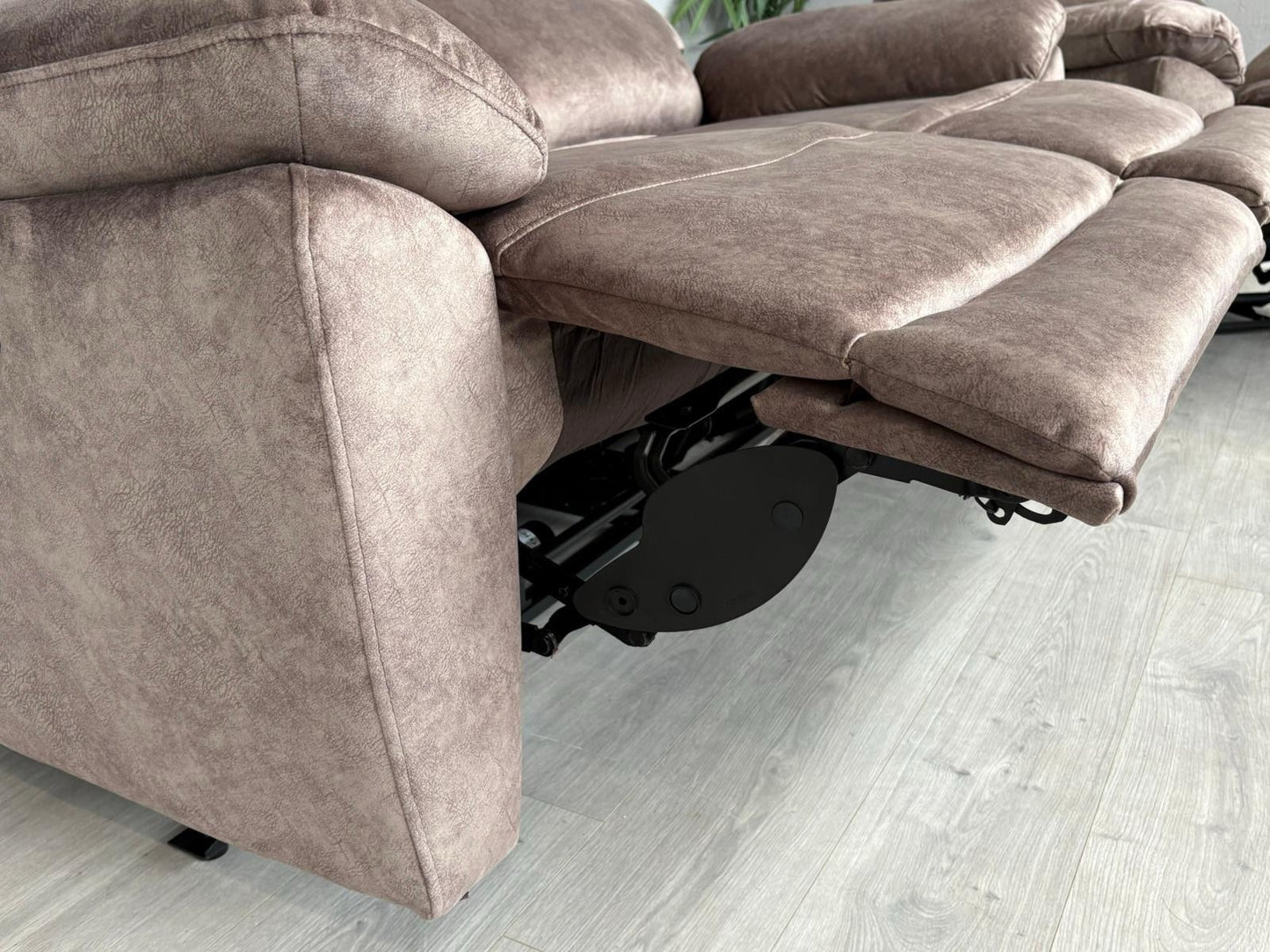 DFS - FAXON Fabric 3 Seater Sofa + Armchair, Power Recliner Sofa Set - RRP £1548