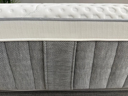 EMMA - Smart Deluxe Hybrid 4ft 6 Double Mattress - RRP £1,099