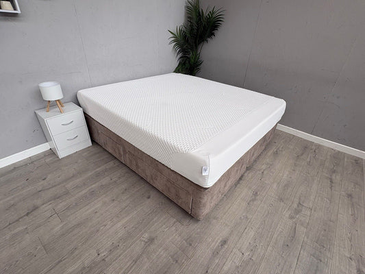 Tempur CLOUD SUBLIME 6ft Superking Mattress, Medium / Soft - RRP £1,999