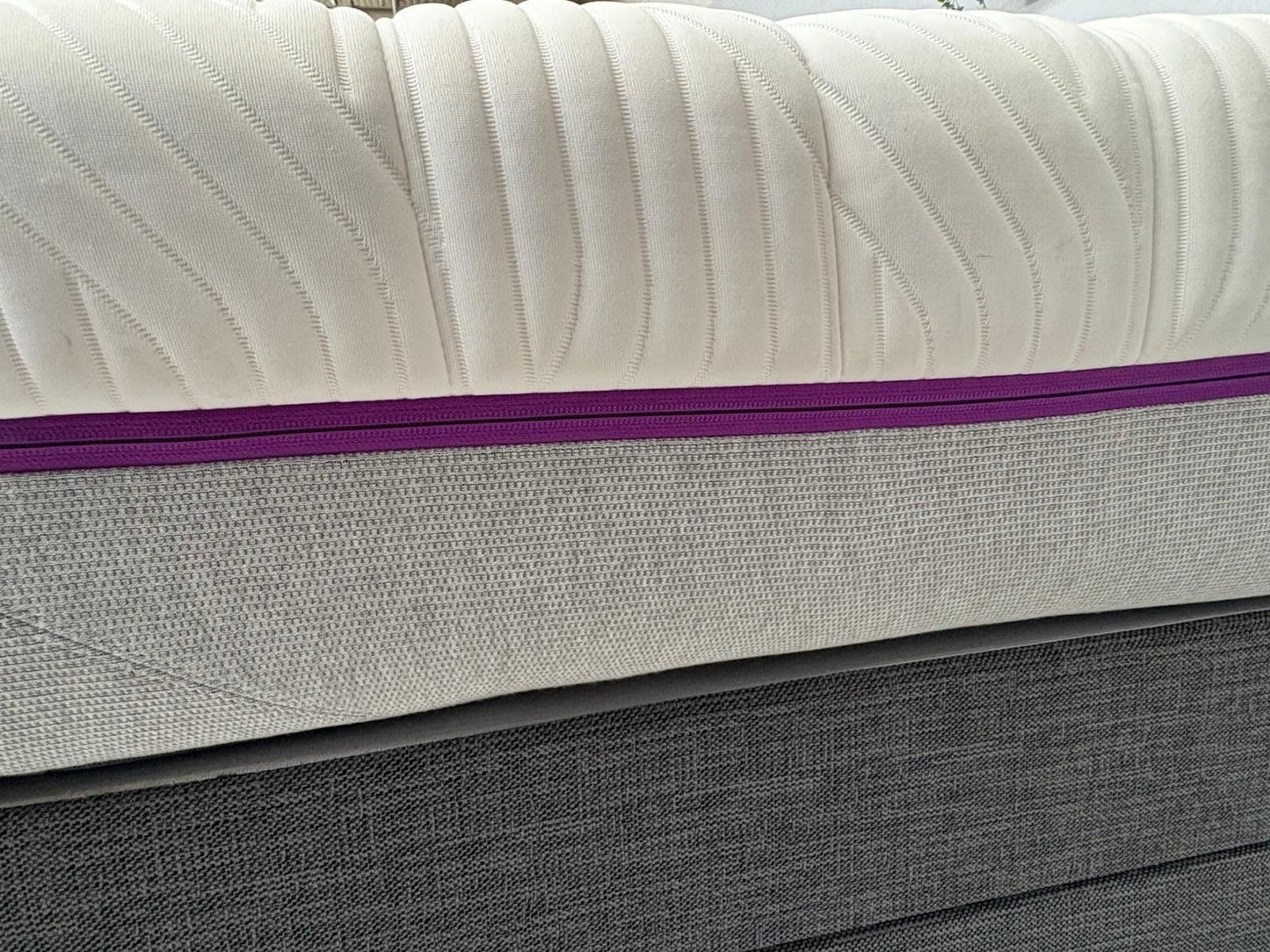 Tempur ASPEN Memory 5ft Kingsize Mattress, Medium - RRP £1,899