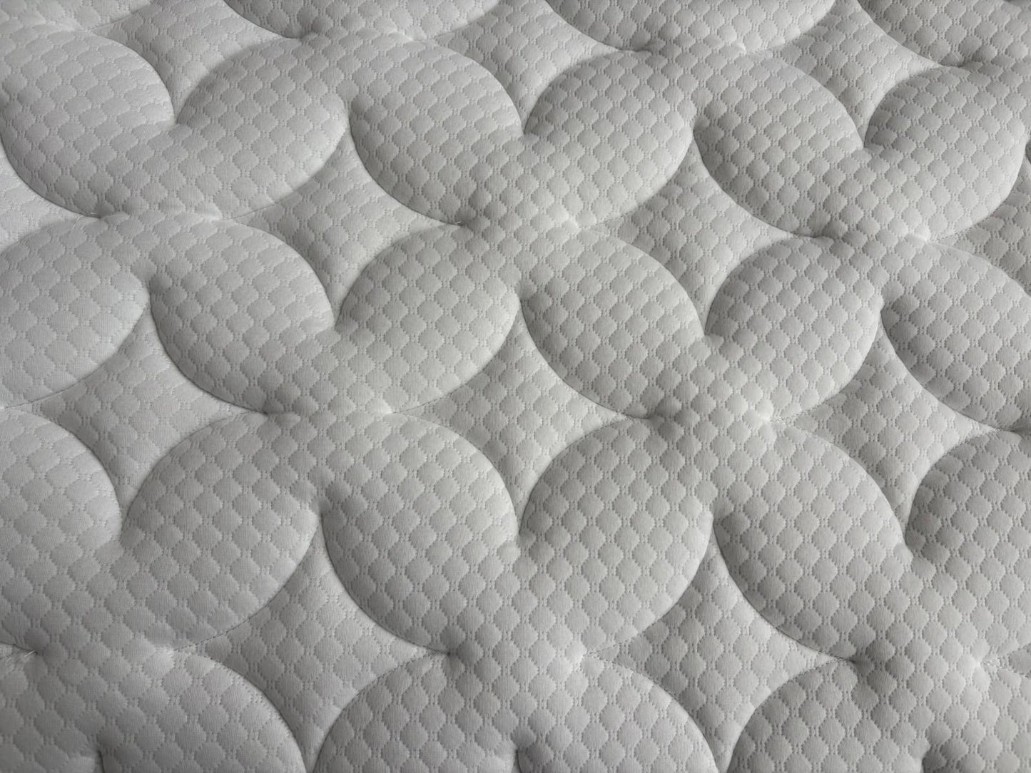 Silentnight OPHELIA Geltex 1000 Pocket 5ft Kingsize Mattress - RRP £1,399