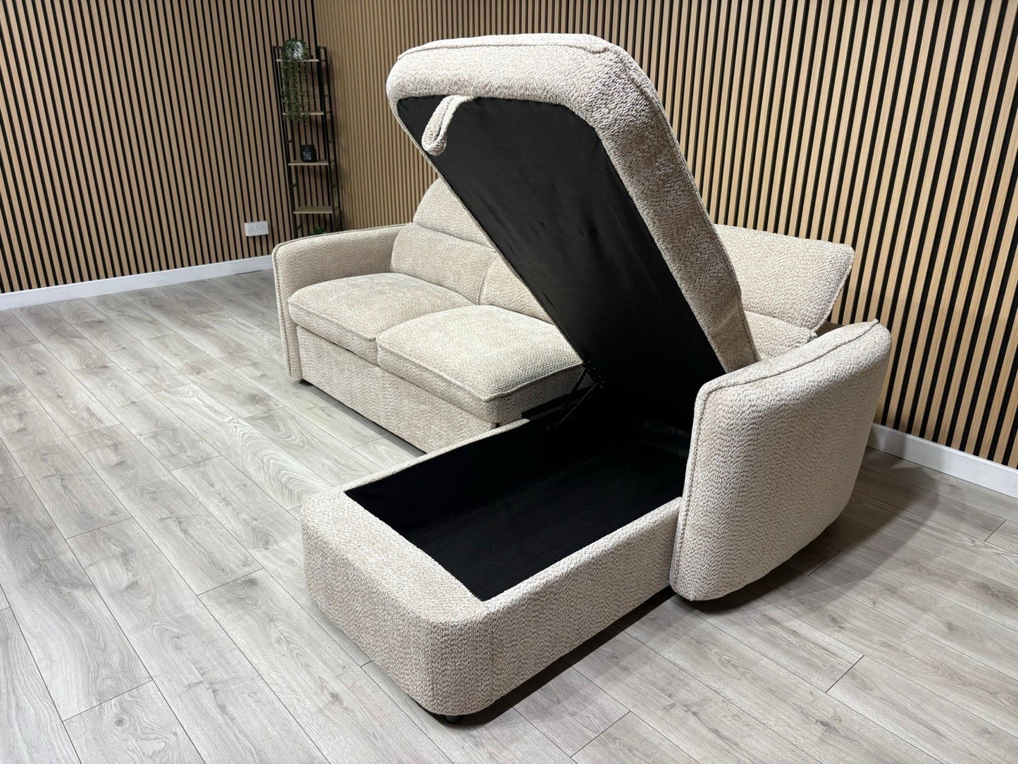 WINDSOR Premium Fabric LHF or RHF Chaise Sofa Bed with Storage - RRP £1399