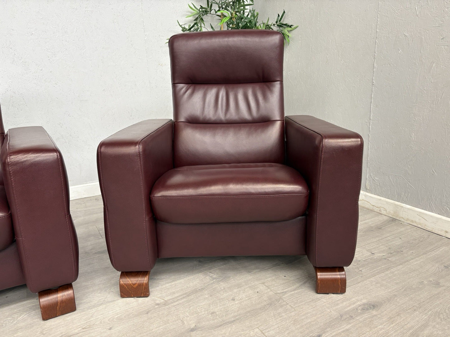 Stressless WAVE Leather High Back 2 Seater Sofa + Armchair  - RRP £4,998