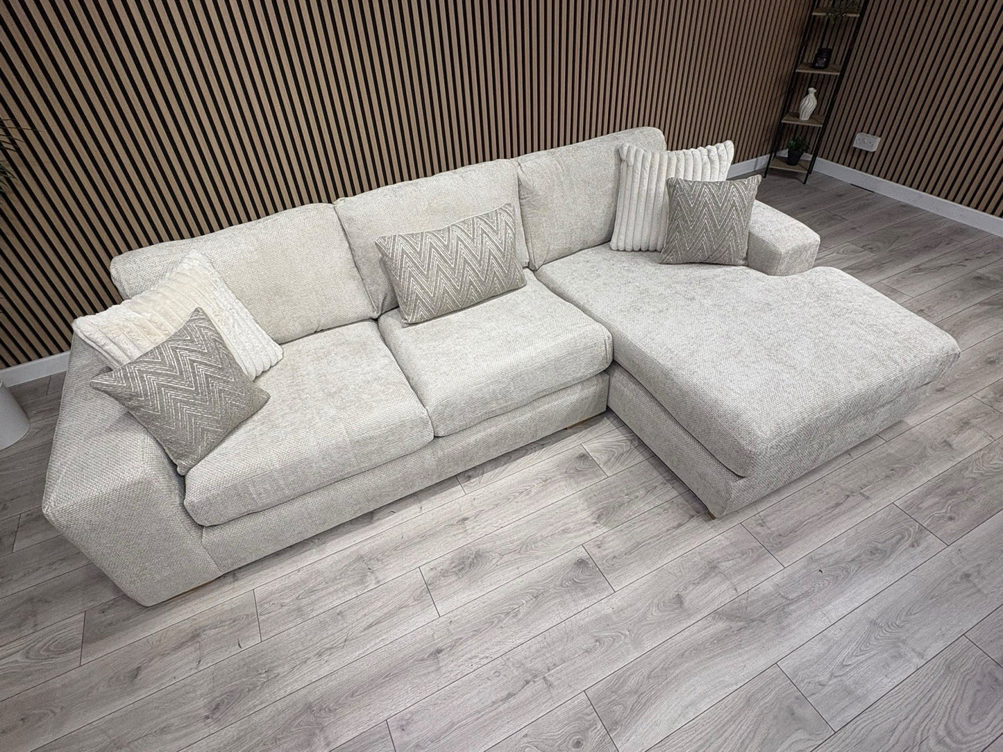 DFS Sample Pandora RHF Large 3 Seater Chaise Sofa - RRP: £3295