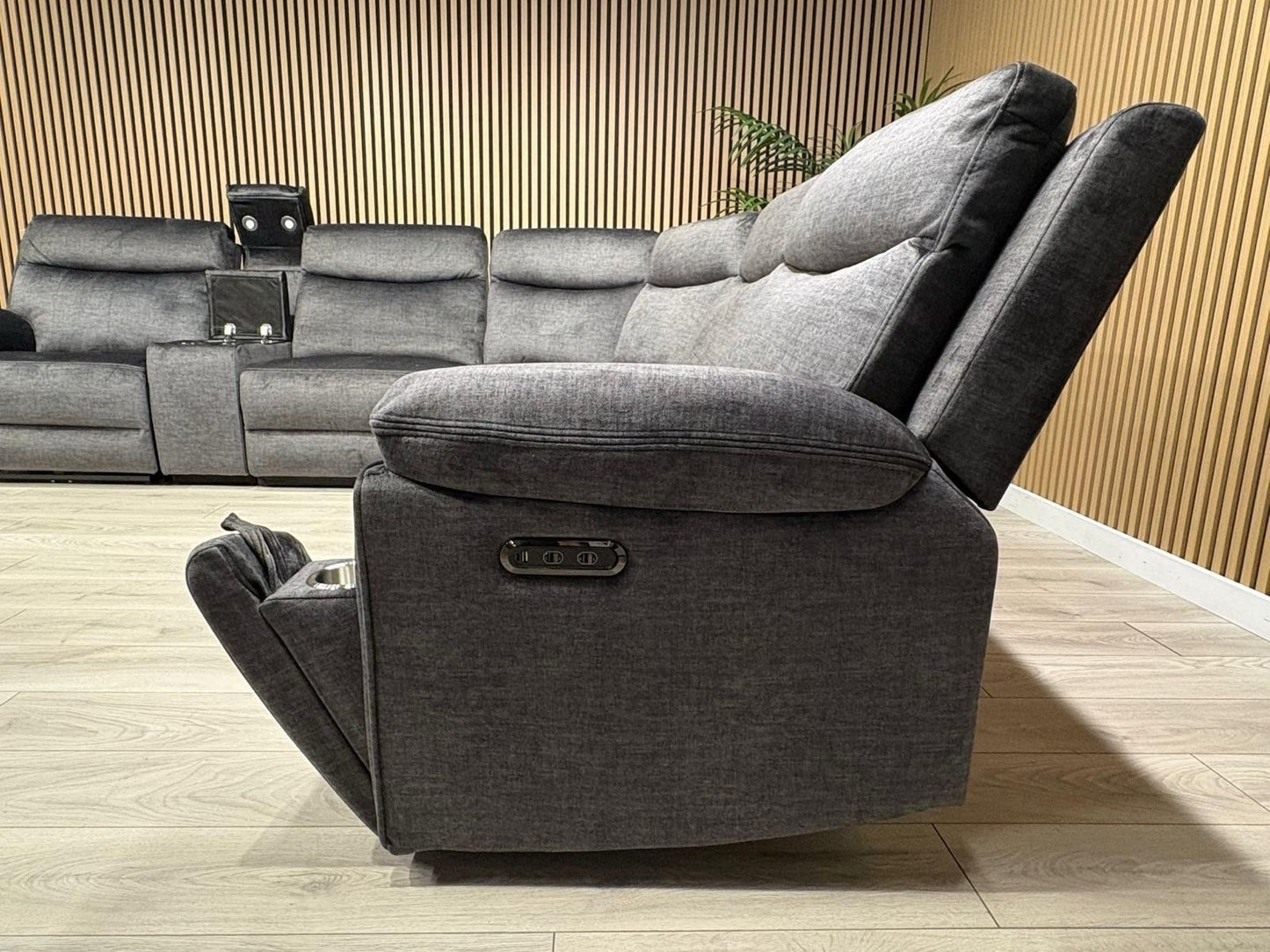 DFS Trek Style Fabric 2 Corner 2 Power Recliner Sofa + Console - RRP £2,499