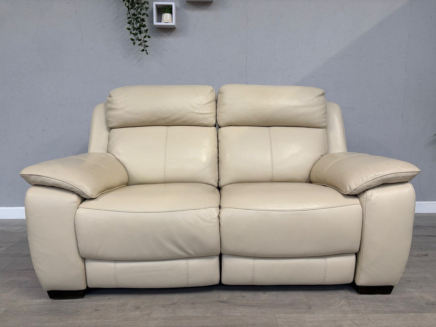 F. Village STARLIGHT EXPRESS Leather 2 Seater Power Recliner Sofa - RRP £2,545