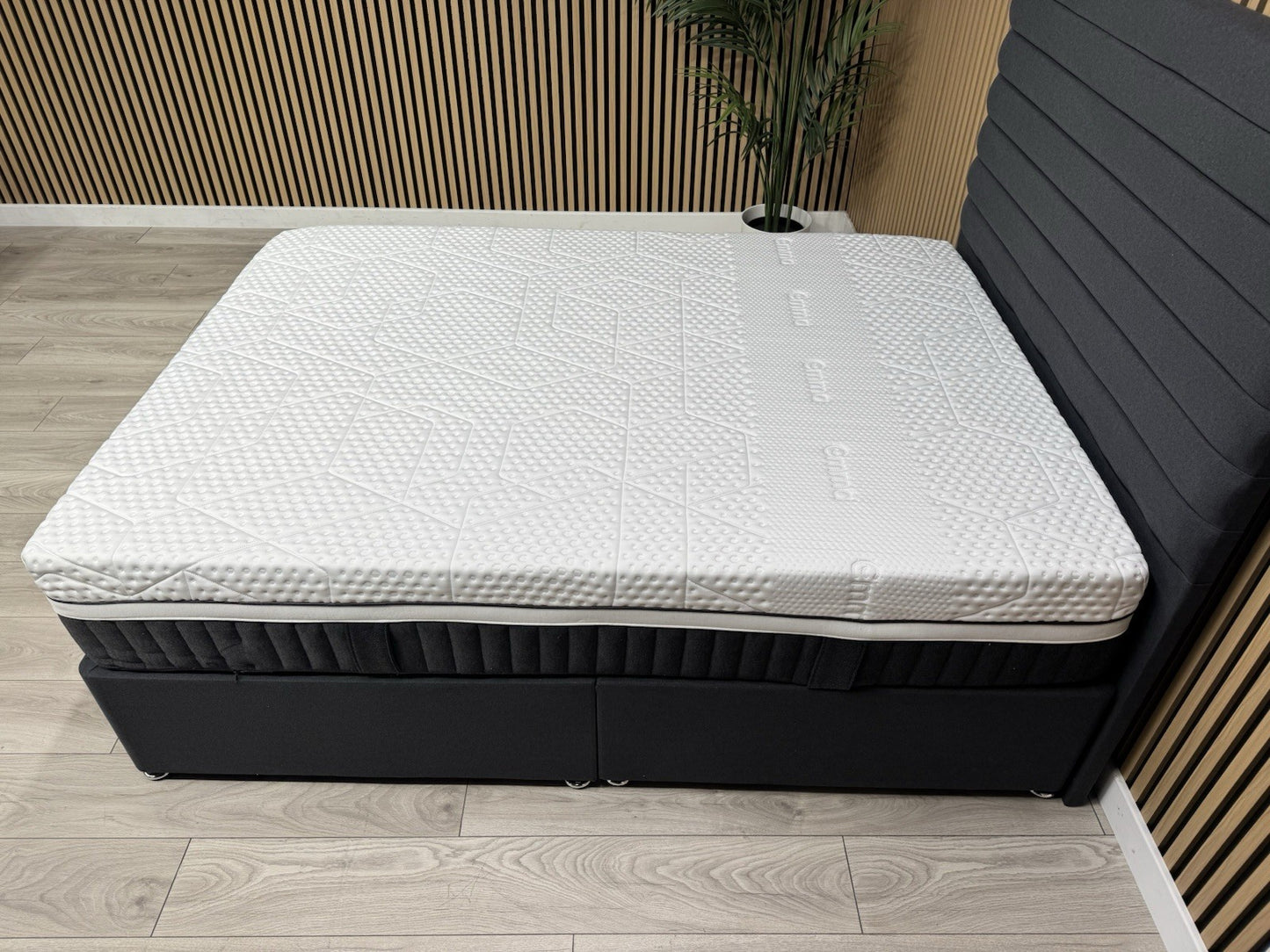 EMMA - Diamond Deluxe Spring Free 4ft 6 Double Mattress - RRP £1,999