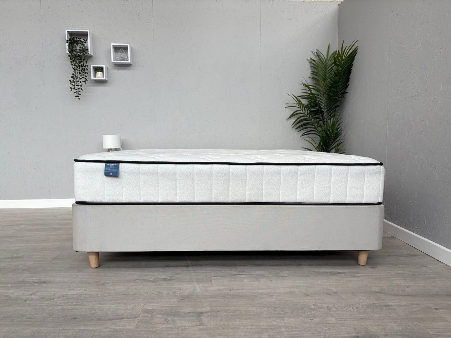 IGEL Nanotech 2050i 6ft Superking Mattress, Medium - RRP £1,649