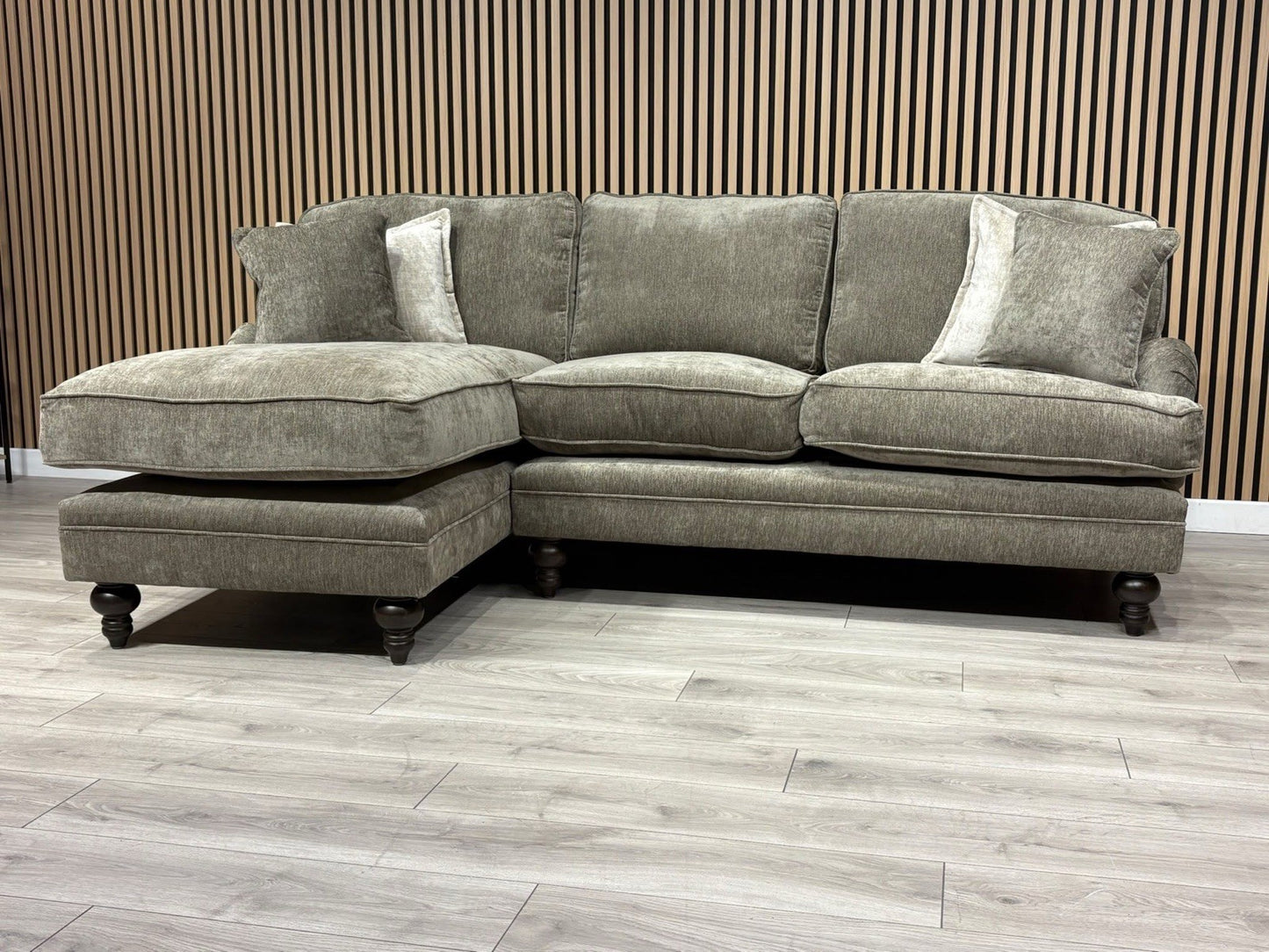 Laura Ashley HERITAGE Style Fabric 3 Seater Chaise Sofa - RRP £2,800