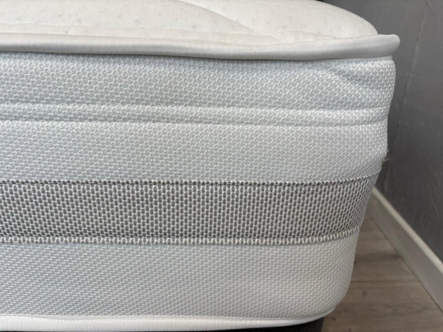 Slumberland Response Latex Luxe 5ft Kingsize Mattress, Firm - RRP £949