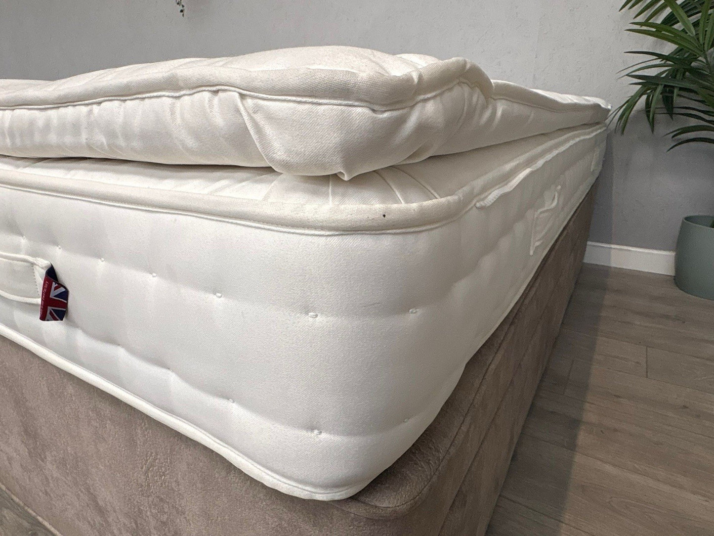 Staples and Co Artisan DECADENCE Zip & Link Mattress, 6ft Superking - RRP £2,299