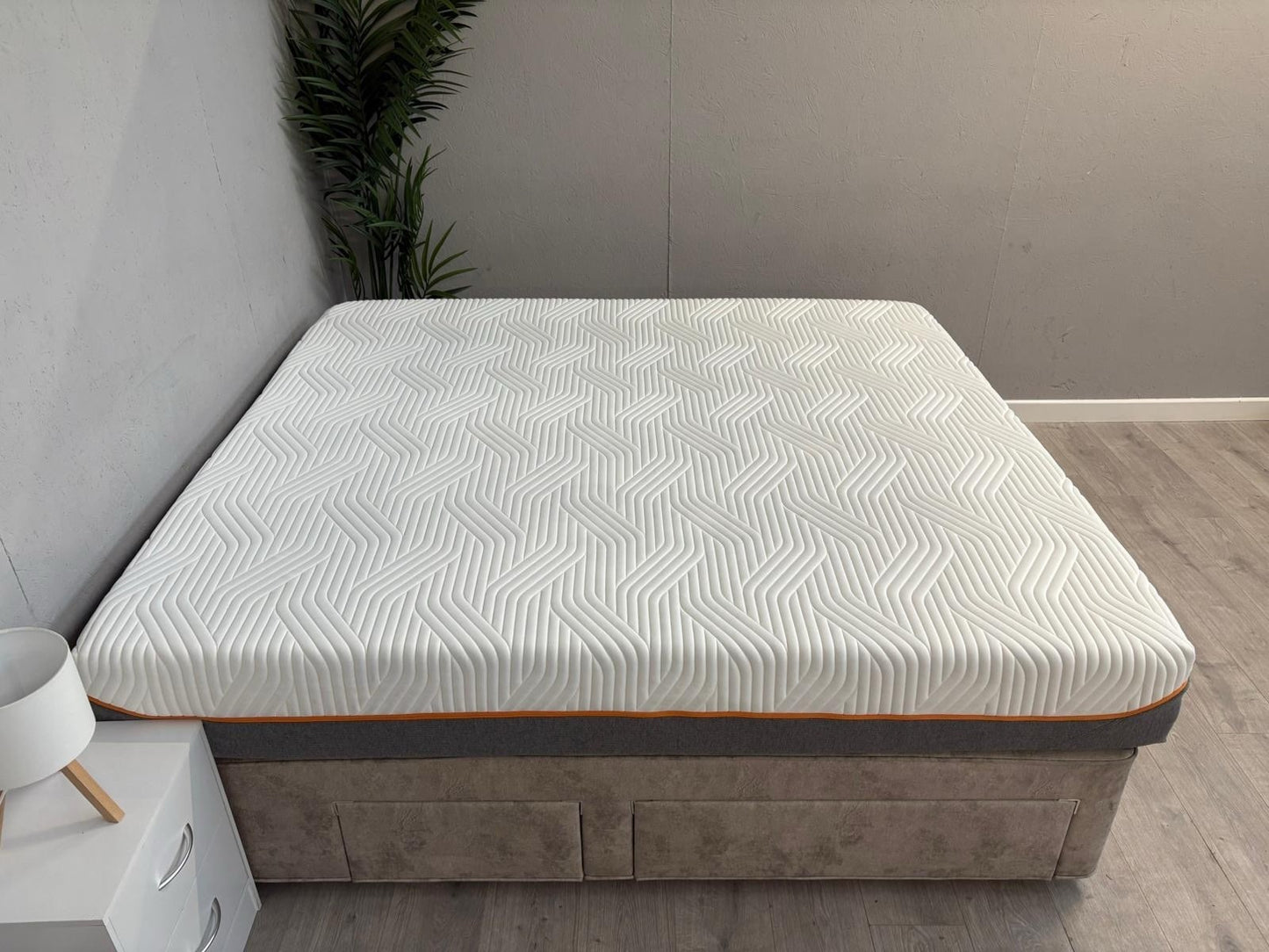 Tempur ORIGINAL ELITE Memory 6ft Superking Mattress, Medium - RRP £2,399