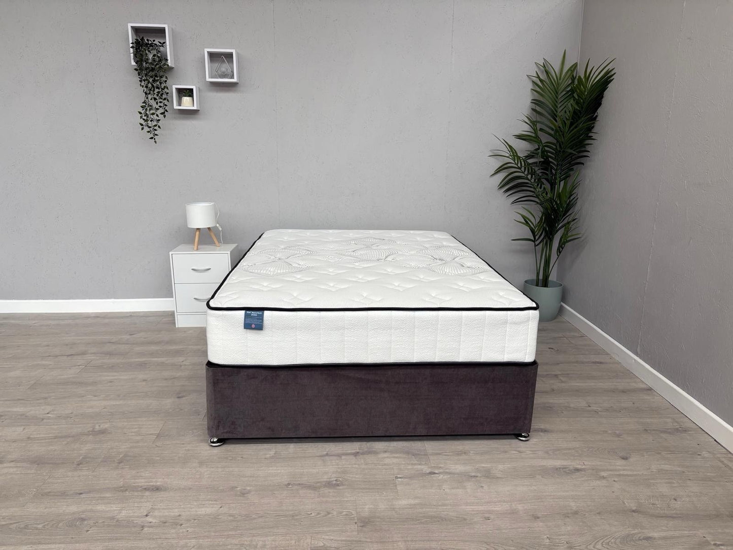 IGEL Nanotech 2050i 4ft 6 Double Mattress, Firm - RRP £1,099