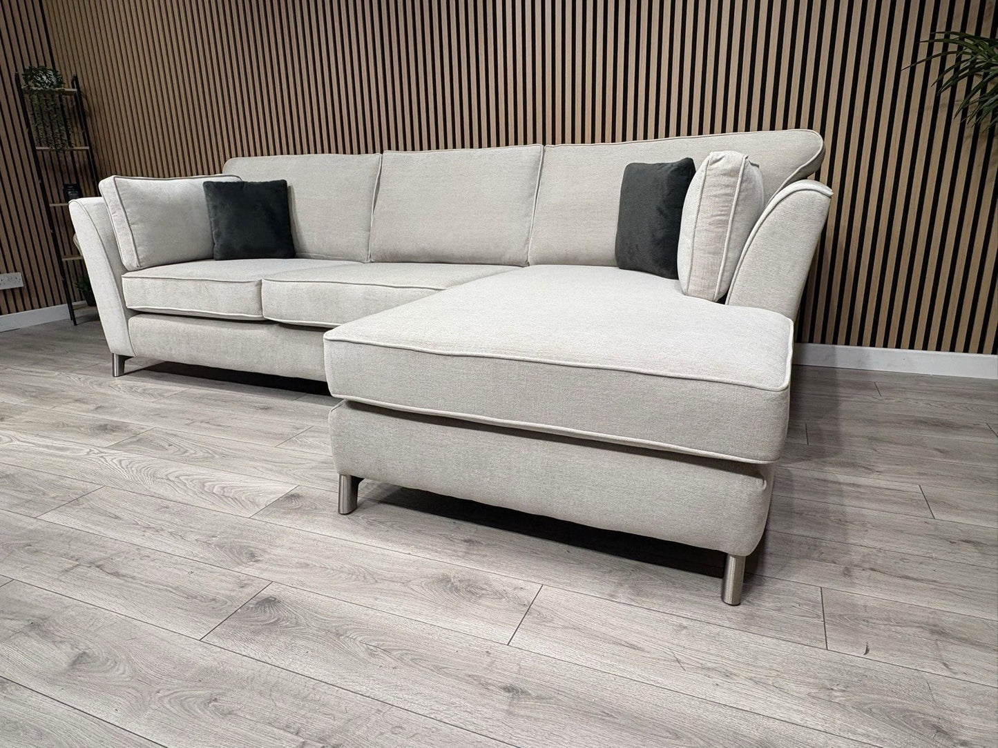 Furniture Village SASHA Fabric Large RHF Chaise Corner Sofa - RRP £3,295