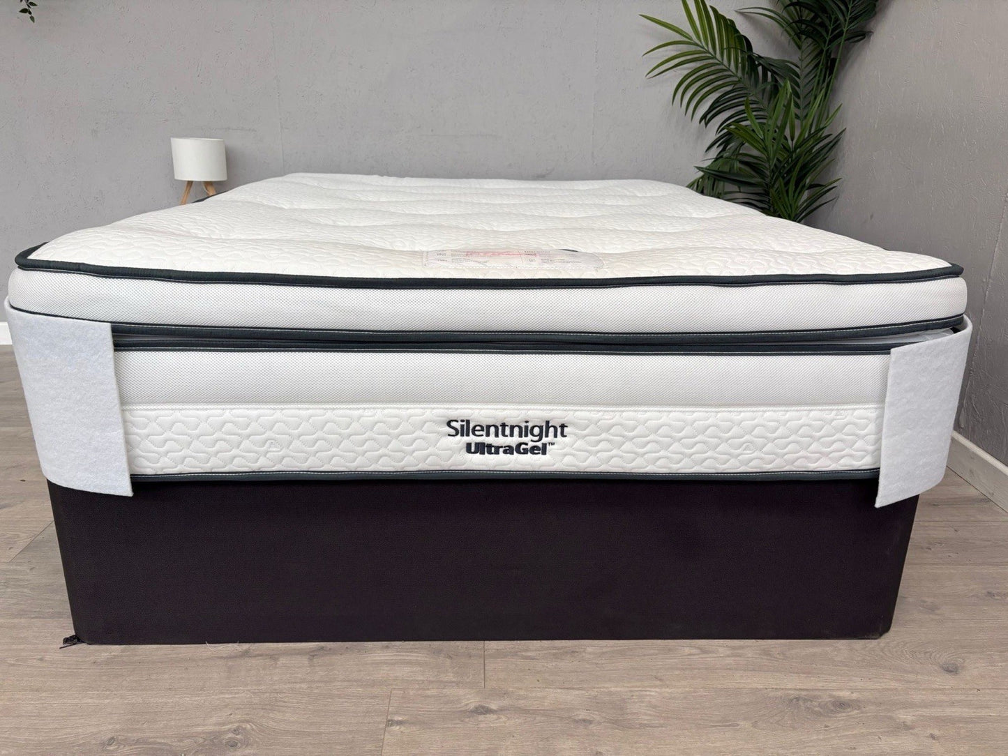 Silentnight TALIA UltraGel 1400 Pocket 5ft Kingsize Mattress - RRP £1,299