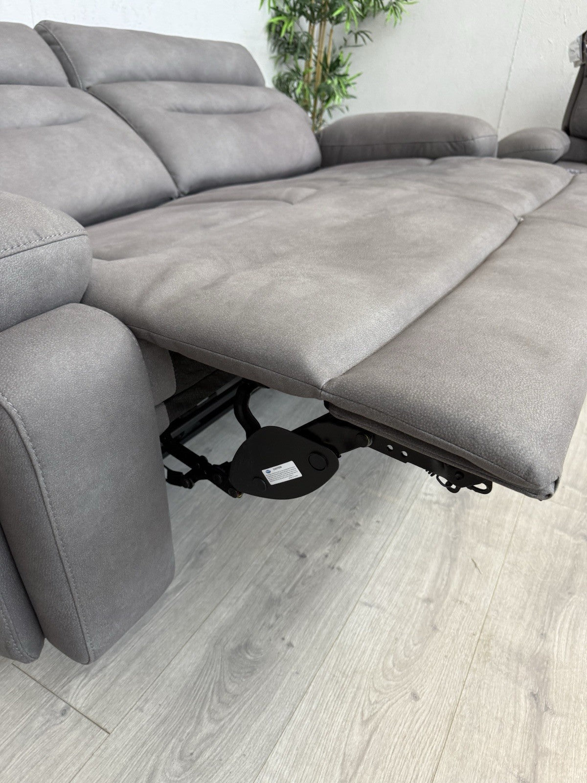 Furniture Village CINEMAX 3 Seater + 2 Seater Power Recliner Media Sofa Set.