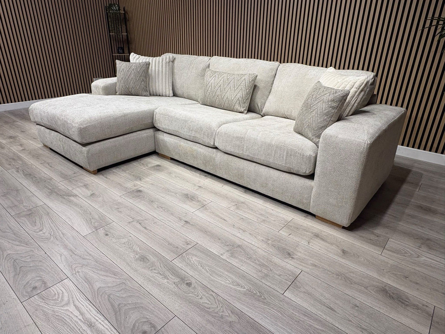 DFS Sample Pandora LHF Large 3 Seater Chaise Sofa - RRP: £3295