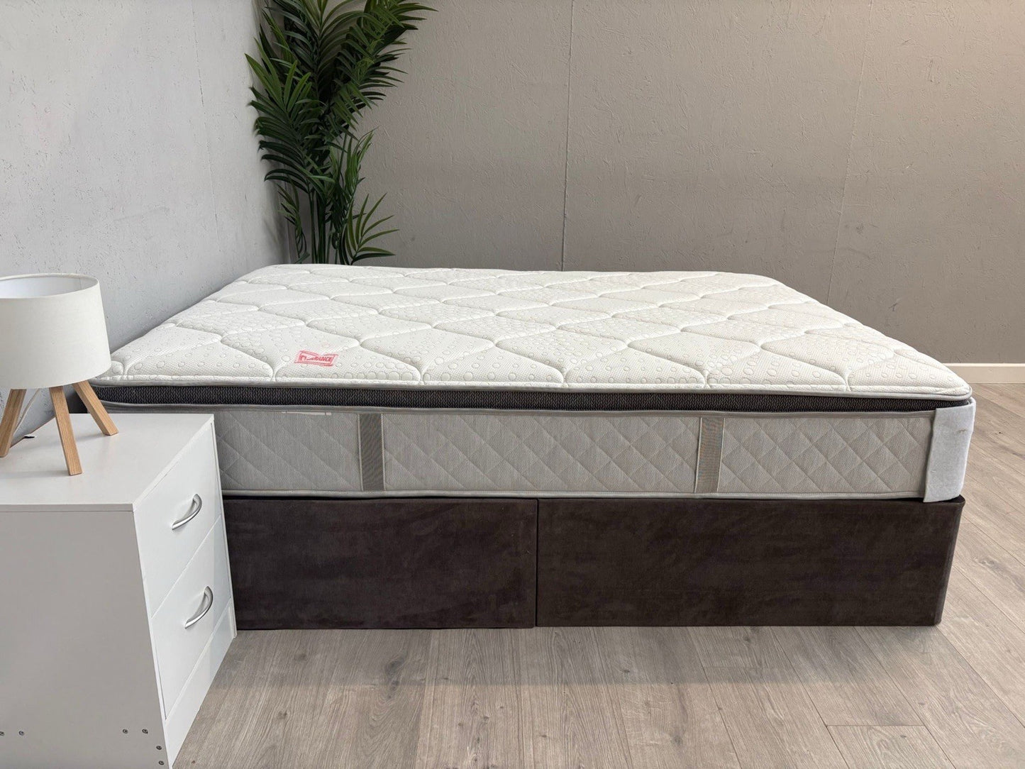 Sealy Advantage Deluxe Posture Gel Memory Pillowtop 4ft 6 Double Mattress