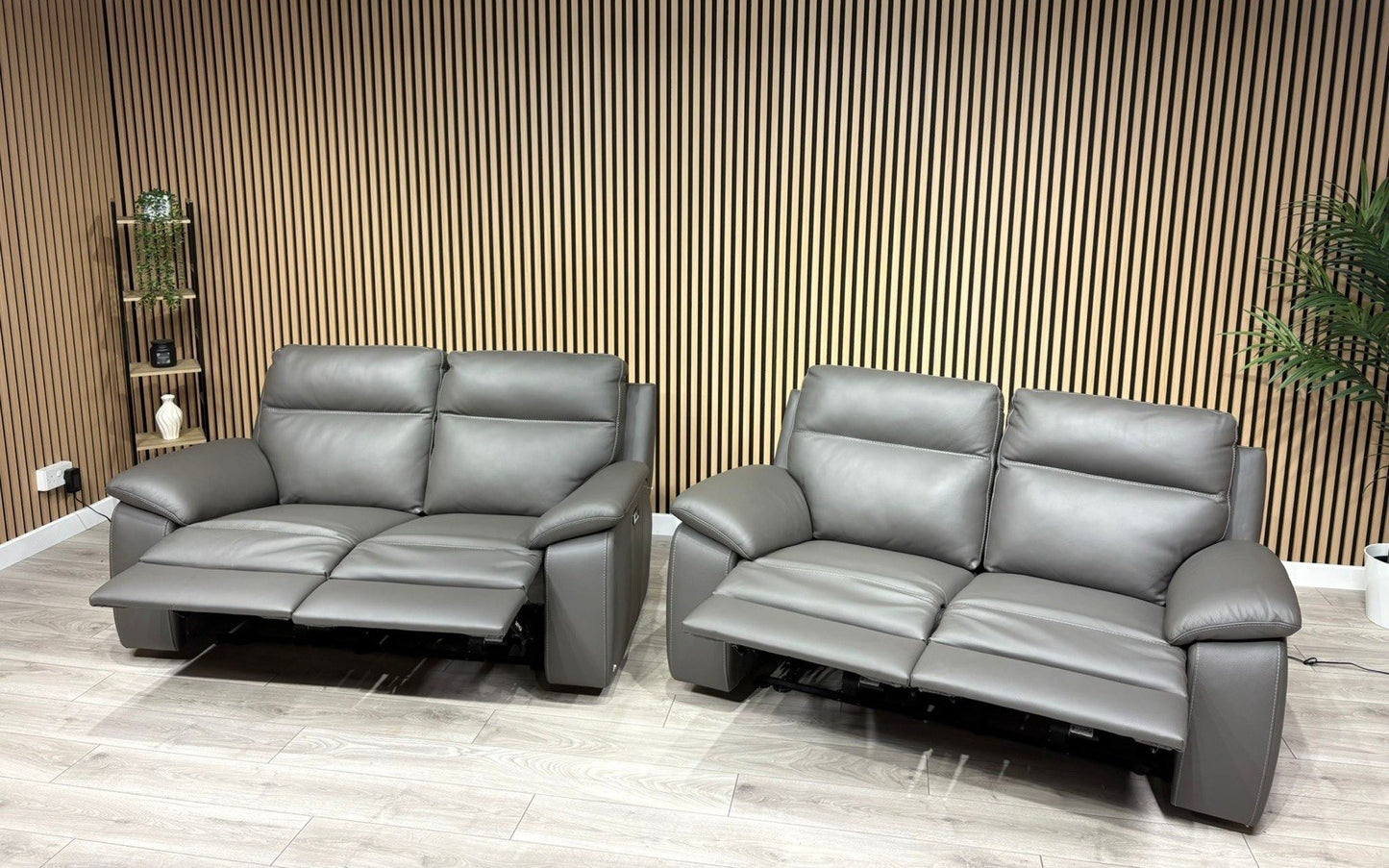 F. Village Nicoletti PEPINO Leather 2 x 2 Seater Recliner Sofa Set - RRP £4,990
