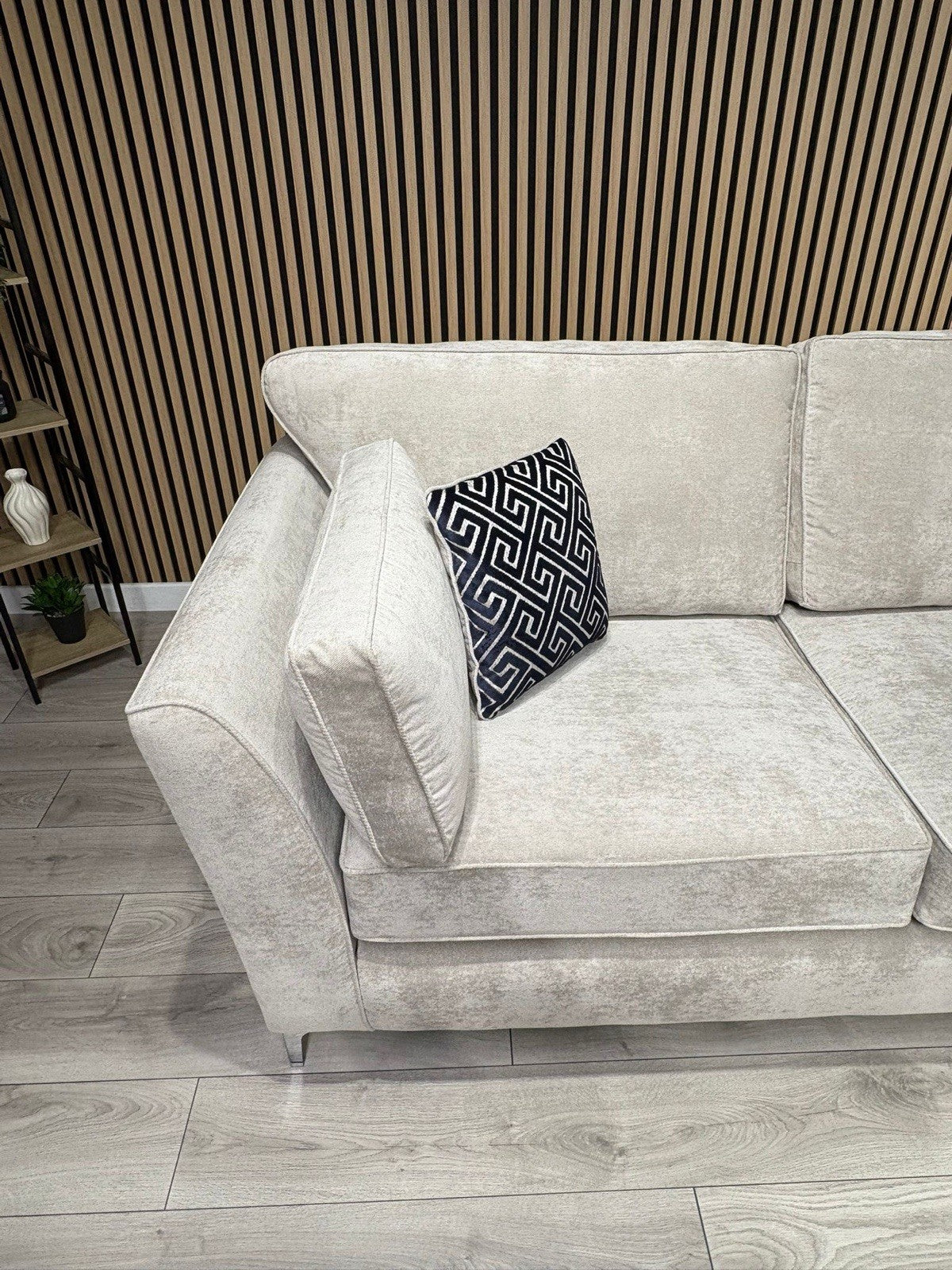 Furniture Village SASHA Fabric RHF Corner Sofa ( 3 Corner 1 ) - RRP £3,295