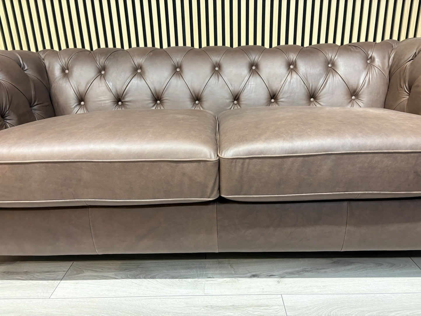 Next GOSFORD Leather Chesterfield Large 3 Seater + 2 Seater Sofa Set - RRP £5490