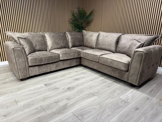 Furniture Village ARIANA Style Small Fabric 2 Corner 2 Sofa - RRP £2,995
