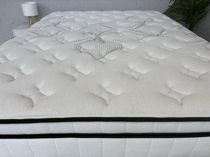 IGEL Nanotech 5000i 5ft Kingsize Mattress, Medium - RRP £2,099