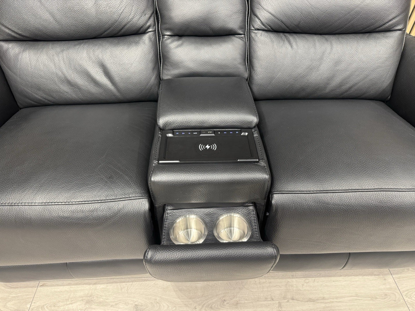 SCS  Cleveley Leather 2+2 Seater Power Recliner/Headrests + Console  - RRP £2898