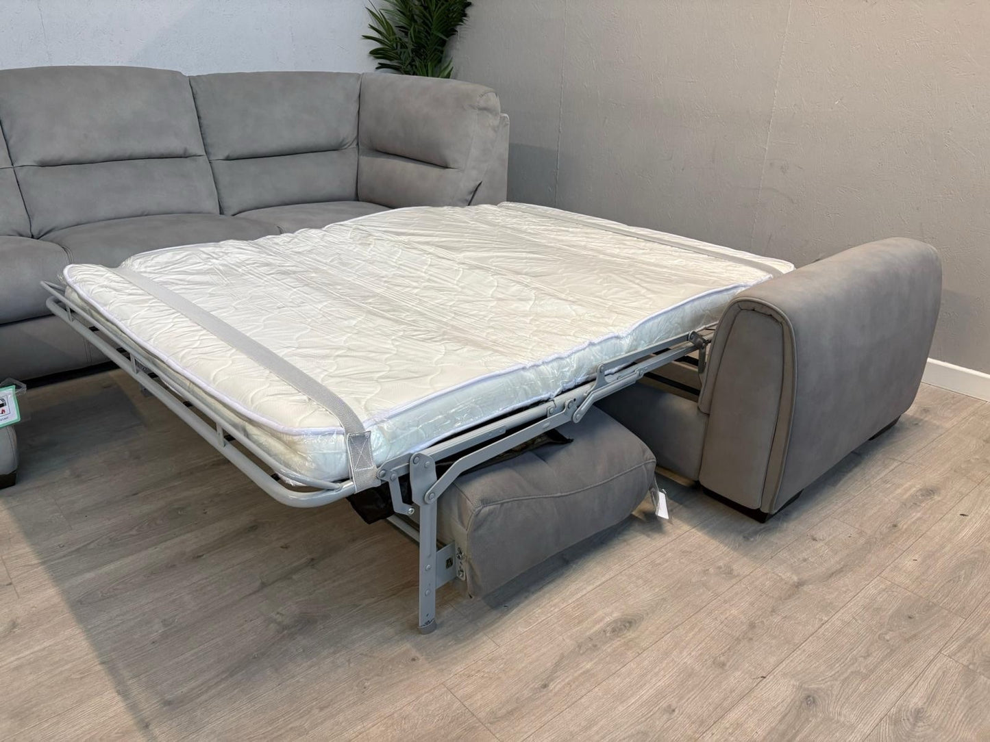 Furniture Village FLEX Fabric Large RHF Corner Sofa Bed + Footstool - RRP £3,390