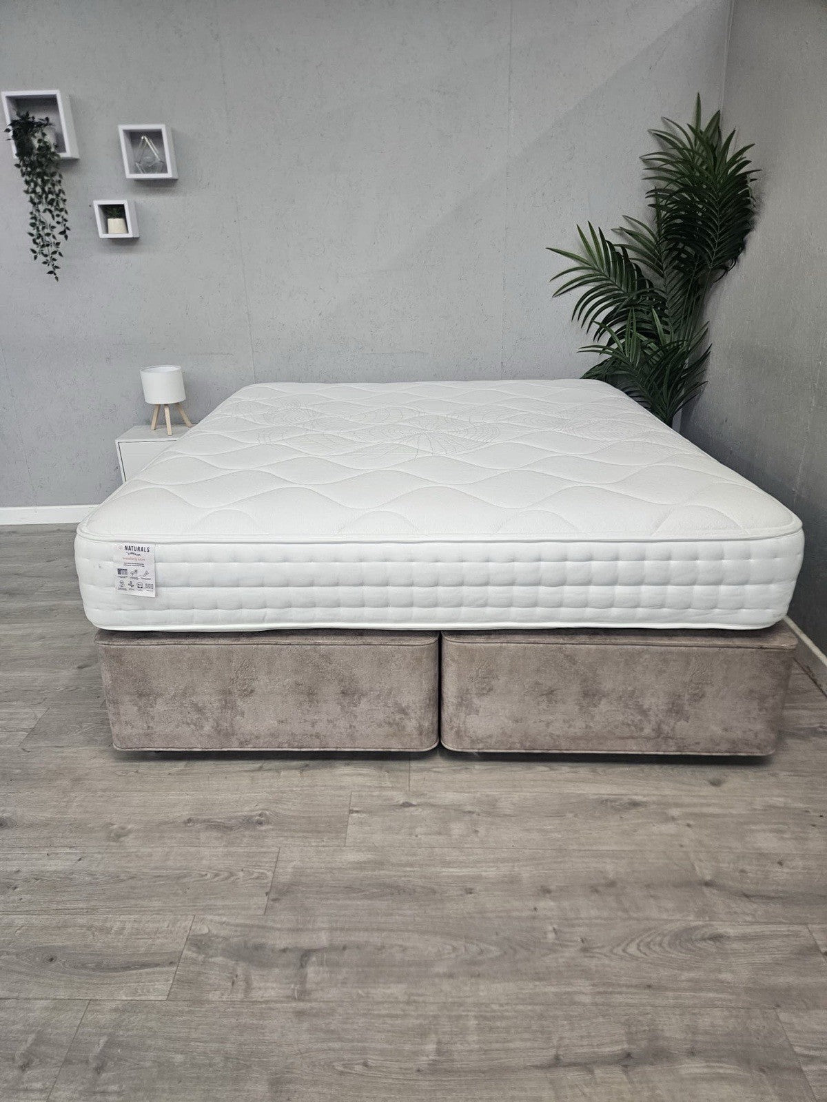 Slumberland NATURALS ULTIMATE WOOL 6ft Superking Mattress, Medium - RRP £1,549