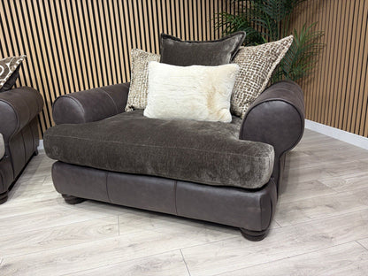 Viscount Fabric 3 Seater Sofa + Love Chair Set - RRP £3898 (PRE ORDER 6-8 WEEKS)