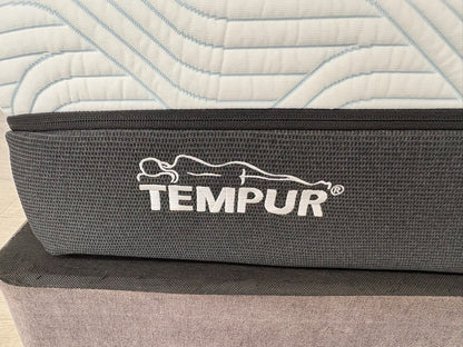 Tempur PRO Smart Cool 4ft 6 Double Mattress, Firm - RRP £1,999