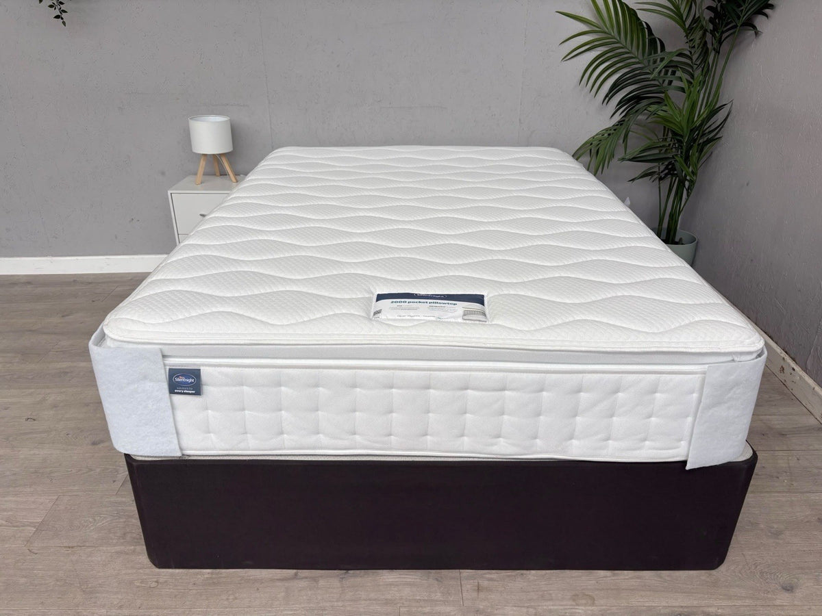 Silentnight 2000 Pocket Pillowtop 4ft 6 Double Mattress - RRP £899