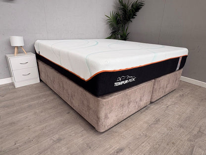 Tempur-Pedic Luxe Adapt 6ft Superking Mattress, Firm ( SEE PICTURES ) RRP £2,999