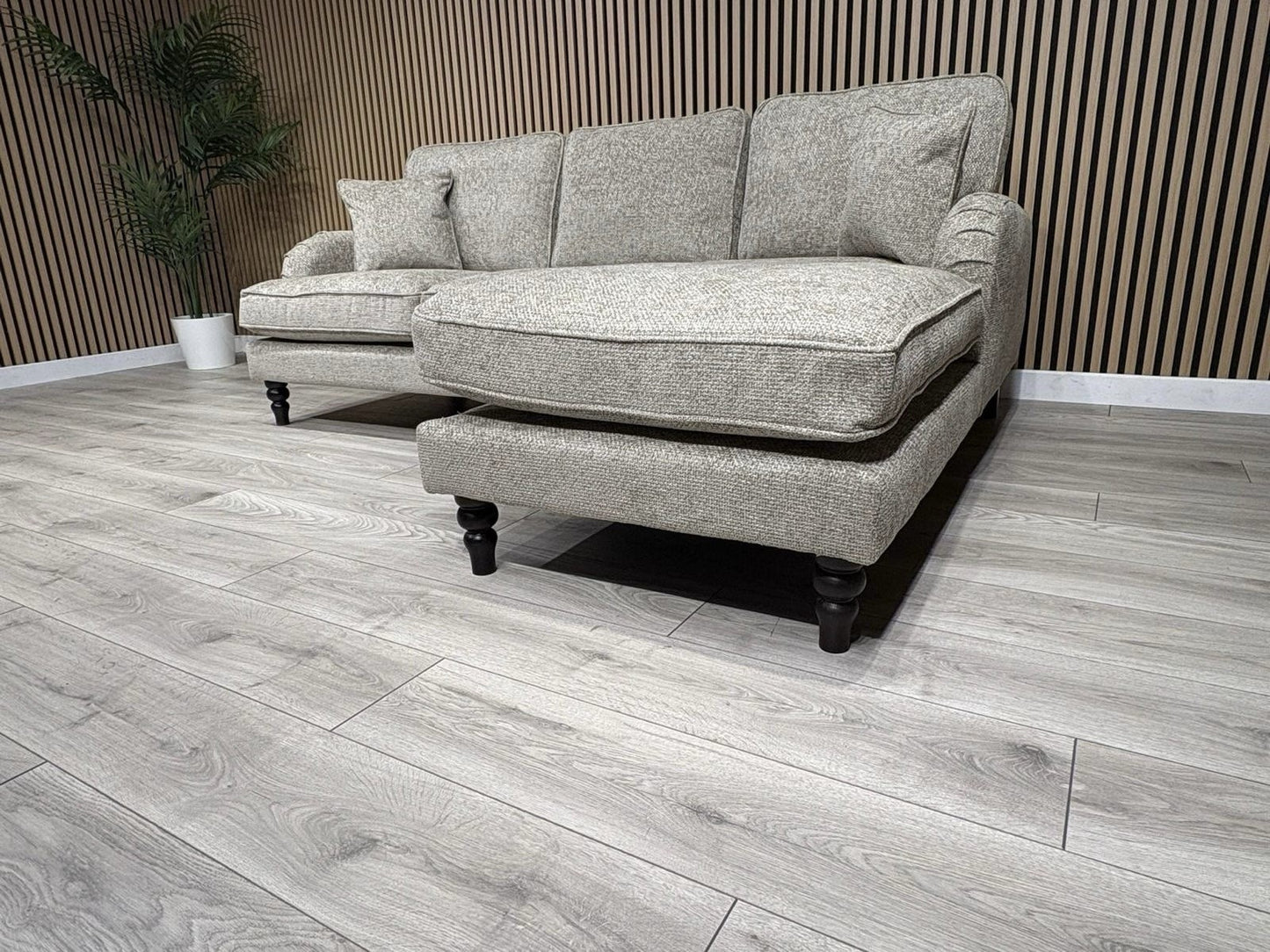 Laura Ashley LYNDEN Style Fabric 3 Seater RHF Chaise Corner Sofa - RRP £2625