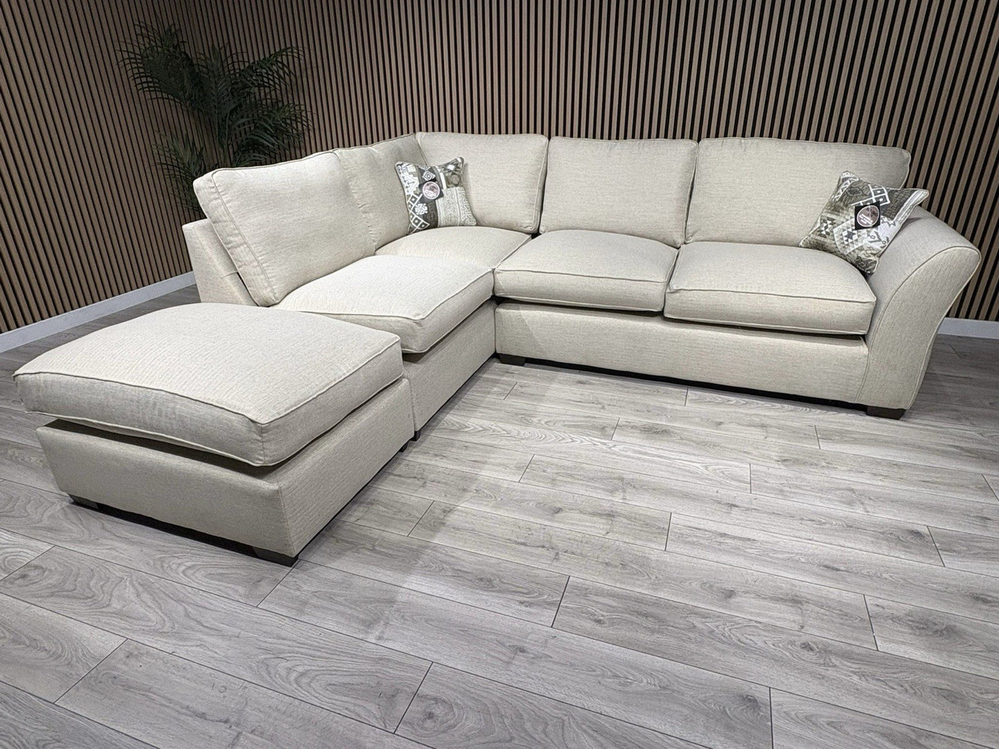 Furniture Village NEW LEGEND LHF Open Chaise Corner Sofa - RRP £1995