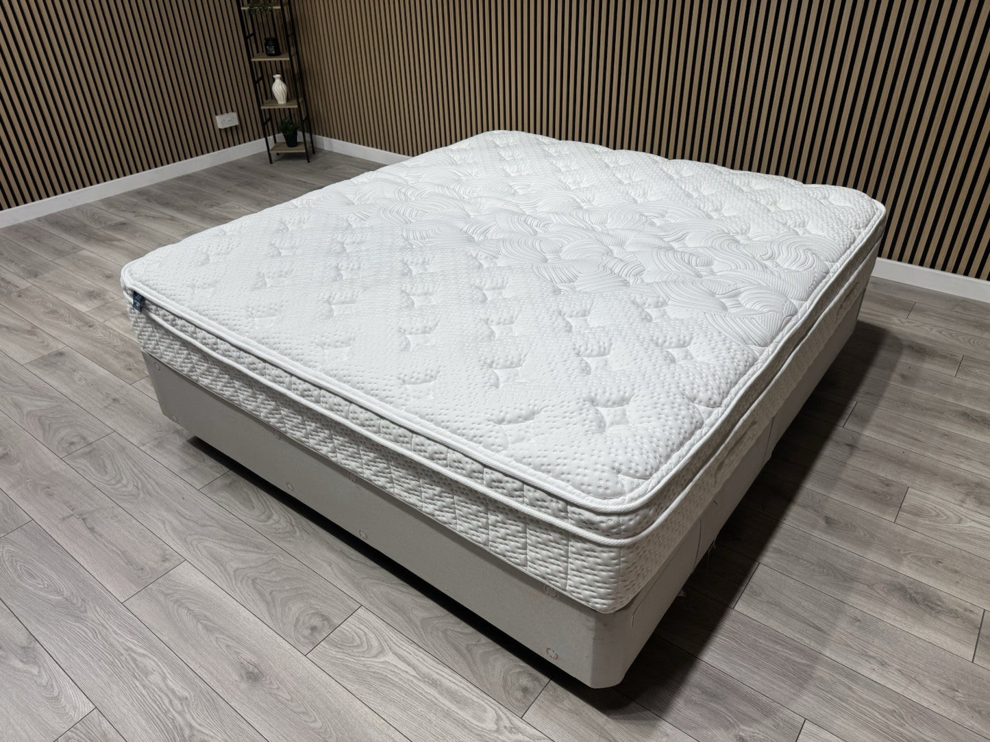 IGEL Advance 2050i 6ft Superking Mattress, Firm - RRP £1,899
