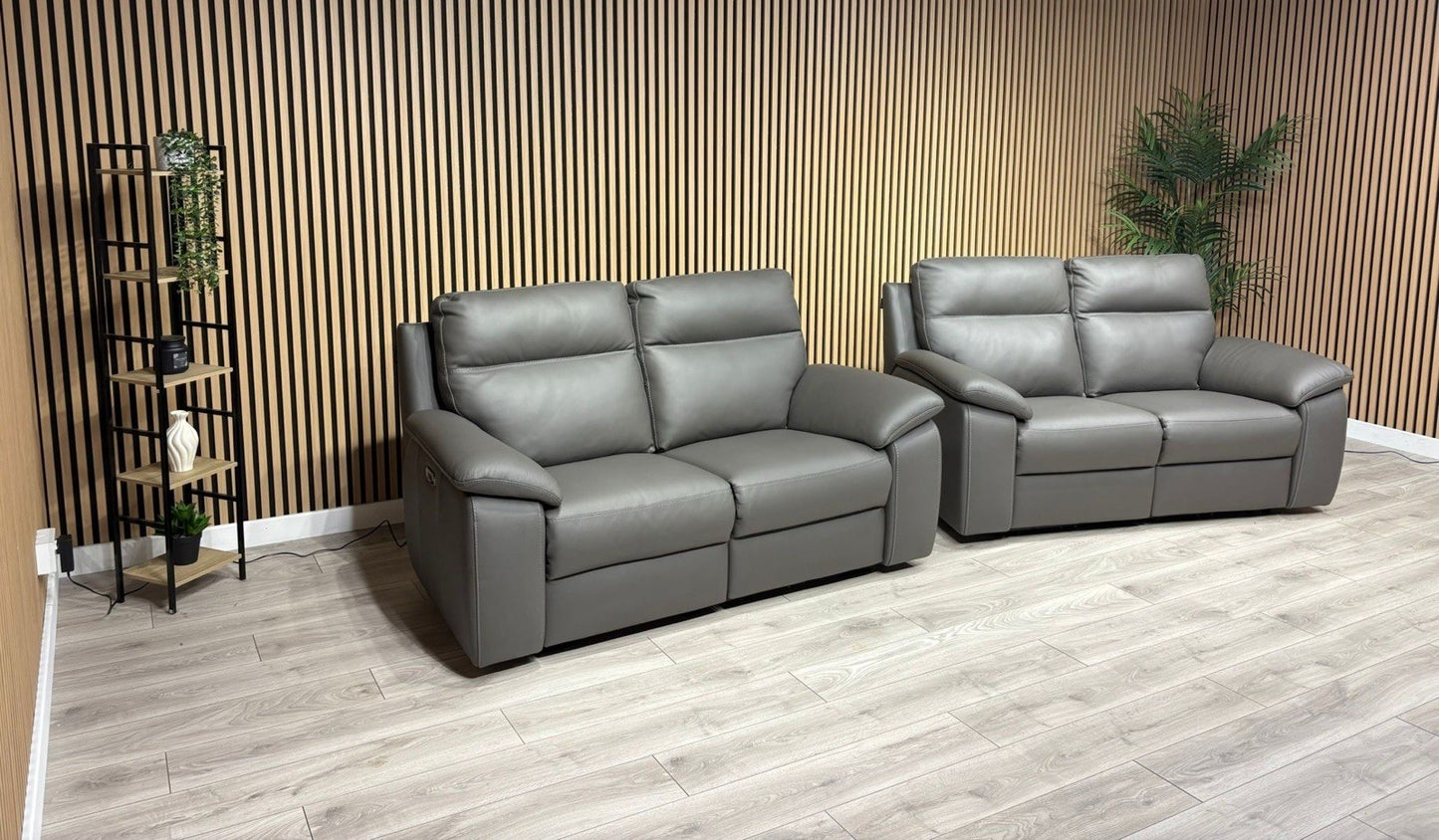 F. Village Nicoletti PEPINO Leather 2 x 2 Seater Recliner Sofa Set - RRP £4,990