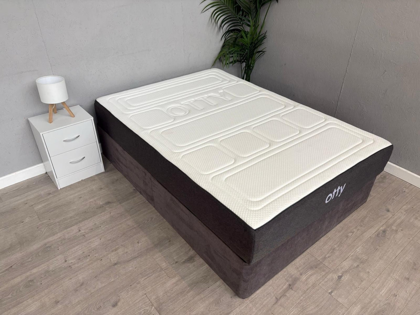 OTTY Original Hybrid 2000 Pocket Sprung 4ft 6 Double Mattress - RRP £649
