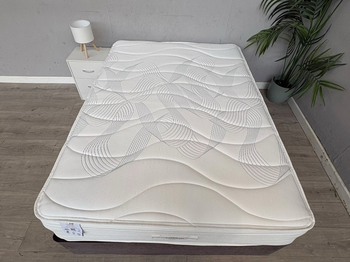 Slumberland AIR 3 Memory Pocket 4ft 6 Double Mattress, Firm - RRP £899