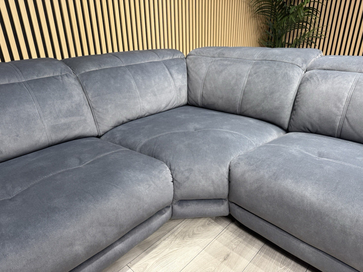 Furniture Village EZRA Fabric RHF Double Power Recliner Corner Sofa - RRP £3,295
