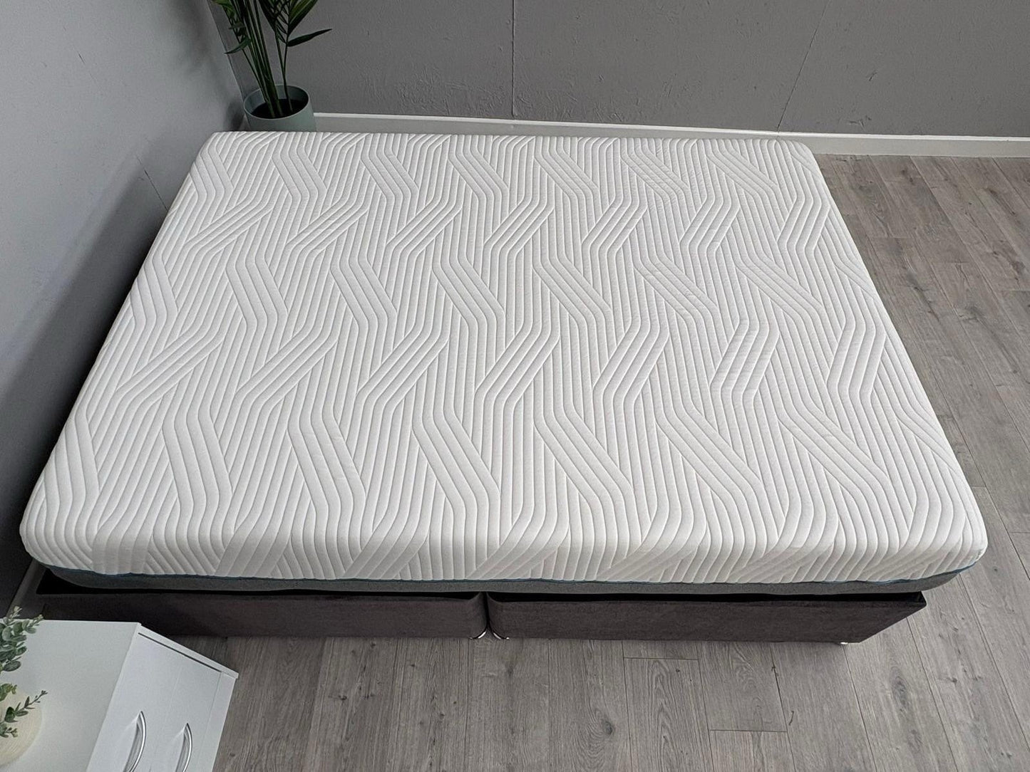 Tempur CLOUD ELITE Memory 4FT 6 Double Mattress, Soft - RRP £2,099